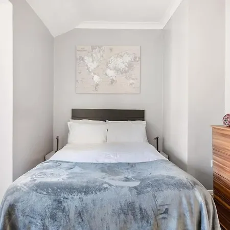 Cosy 2 Bed Apartment With Roof Terrace Worthing Exterior photo