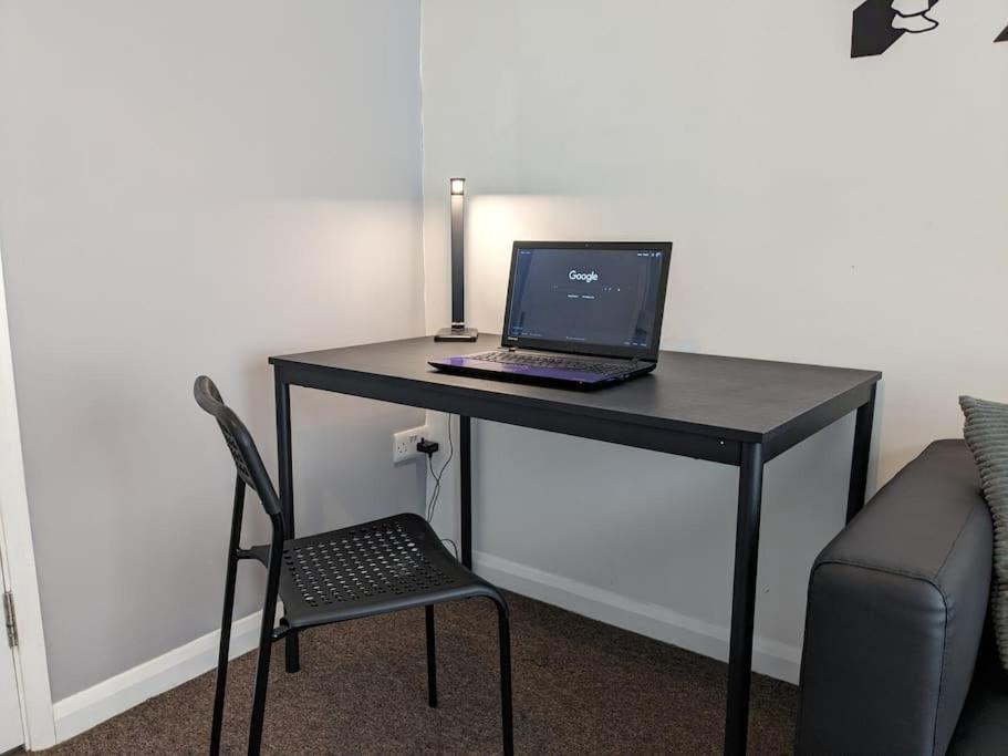 Cosy 2 Bed With Roof Terrace Apartment Worthing