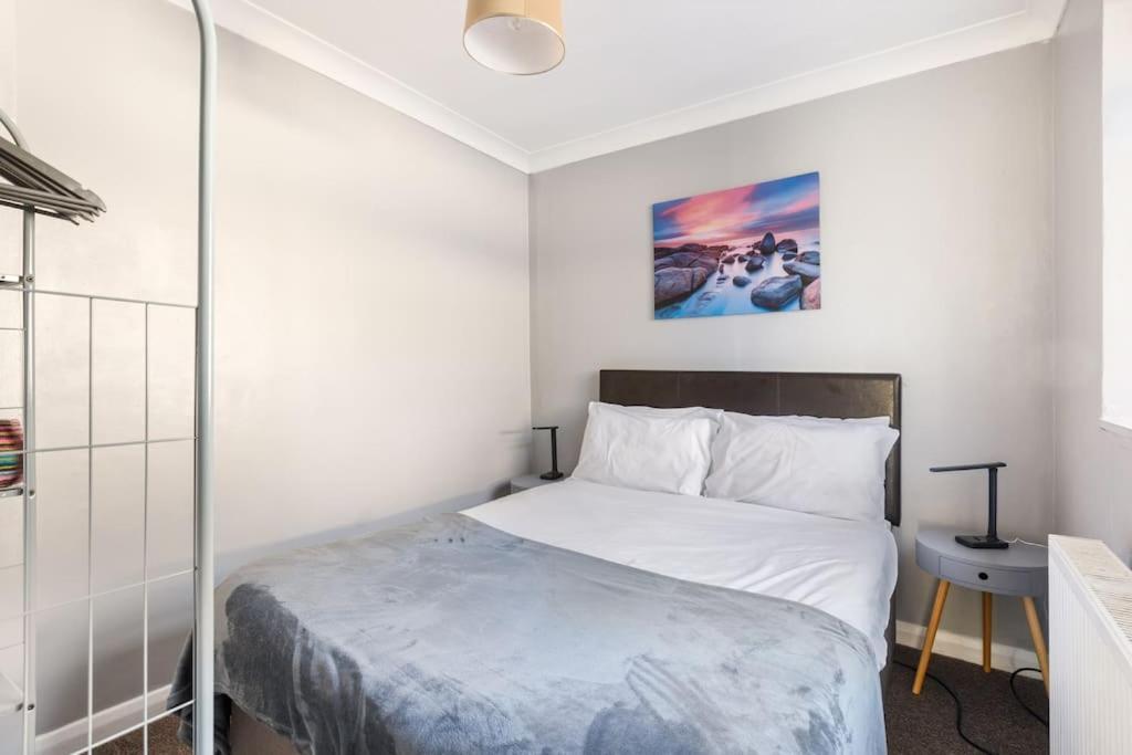 Apartment Cosy 2 Bed With Roof Terrace